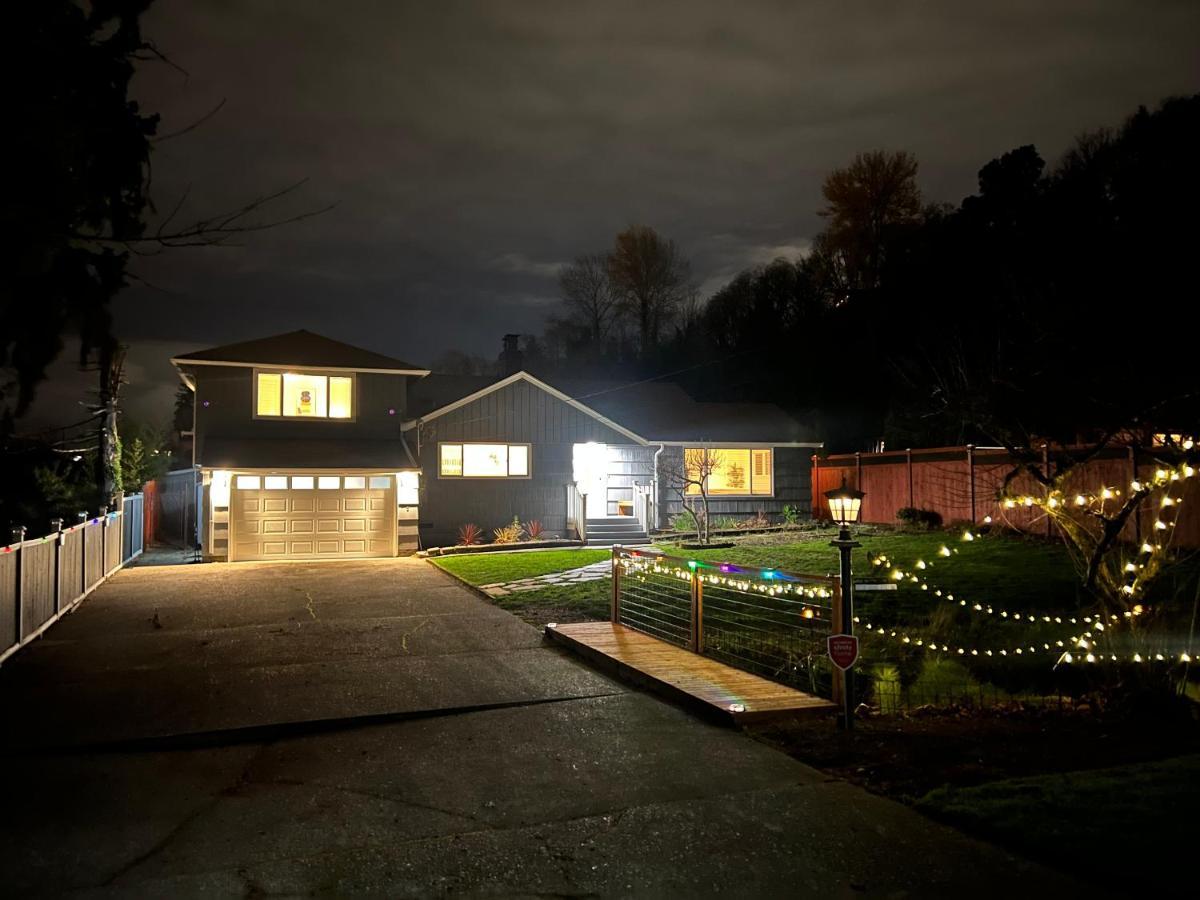 Private Seattle Getaway Home Near Lake Washington! Exterior photo